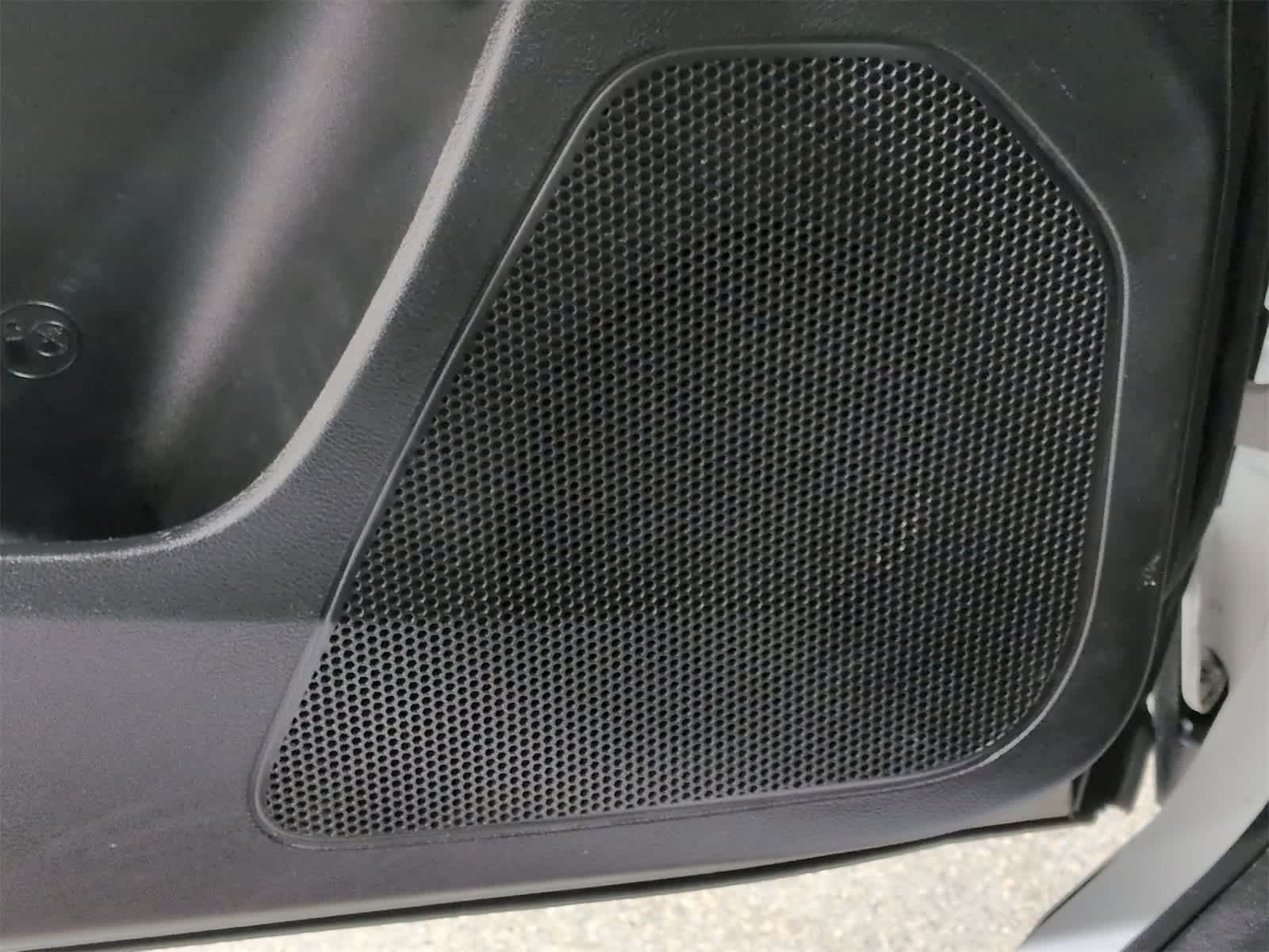 Thumbnail: 2016 Jeep Cherokee - 30