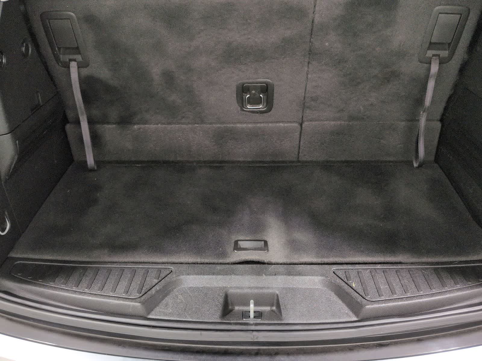 Thumbnail: 2016 GMC Acadia - 37