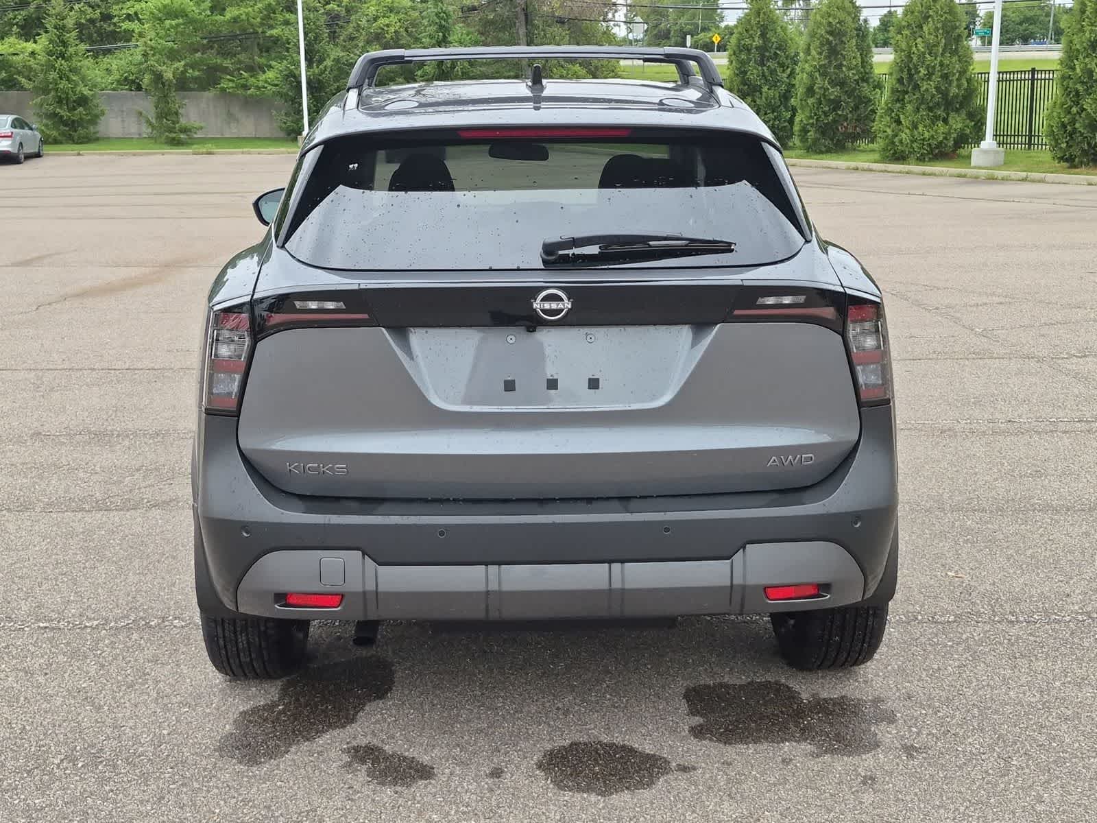 Thumbnail: 2026 Nissan Kicks - 13
