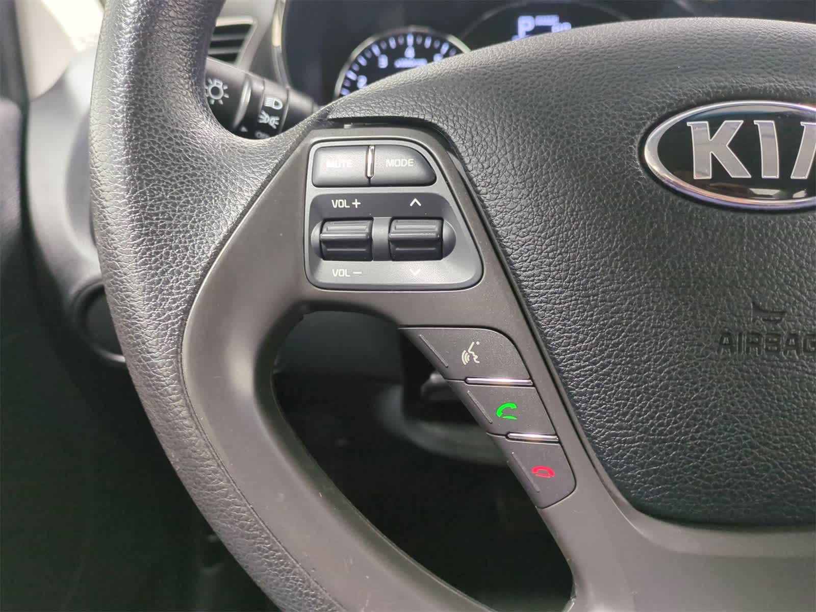 Thumbnail: 2018 Kia Forte - 23
