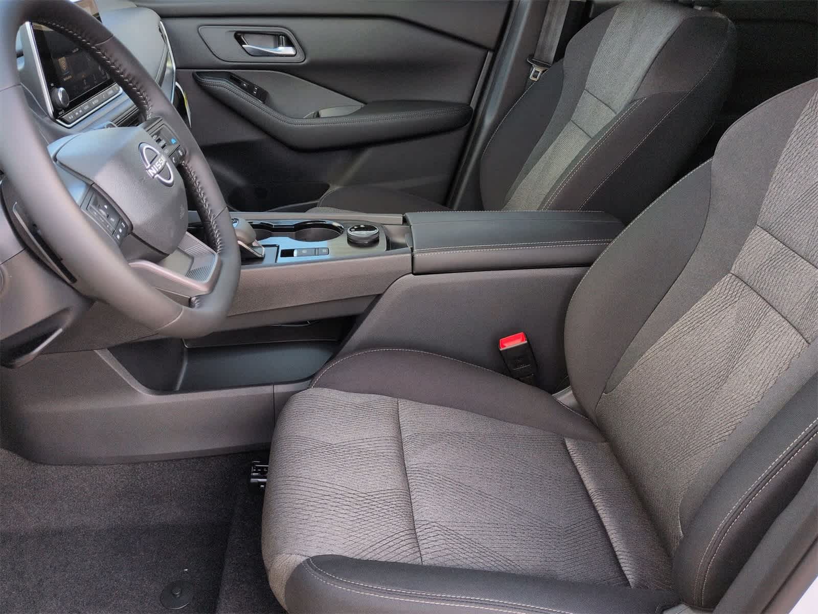 Thumbnail: 2026 Nissan Rogue - 17