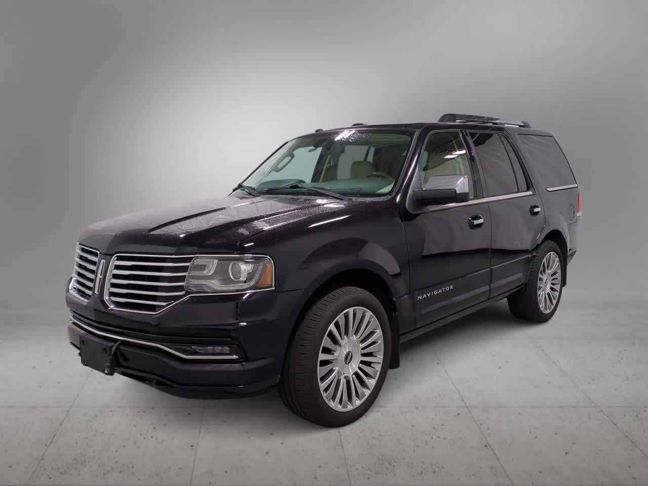 Thumbnail: 2017 Lincoln Navigator - 4