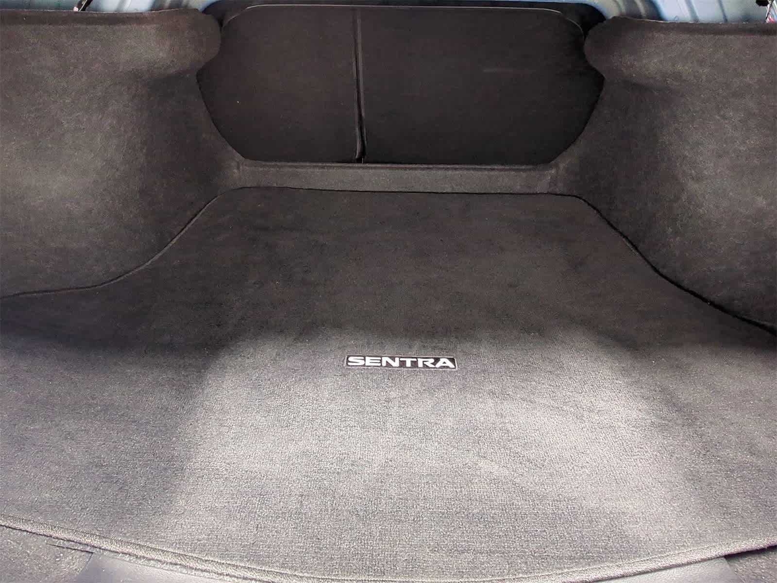 Thumbnail: 2023 Nissan Sentra - 33