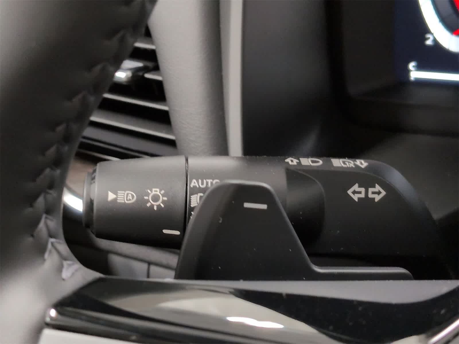 Thumbnail: 2026 Nissan Rogue - 28