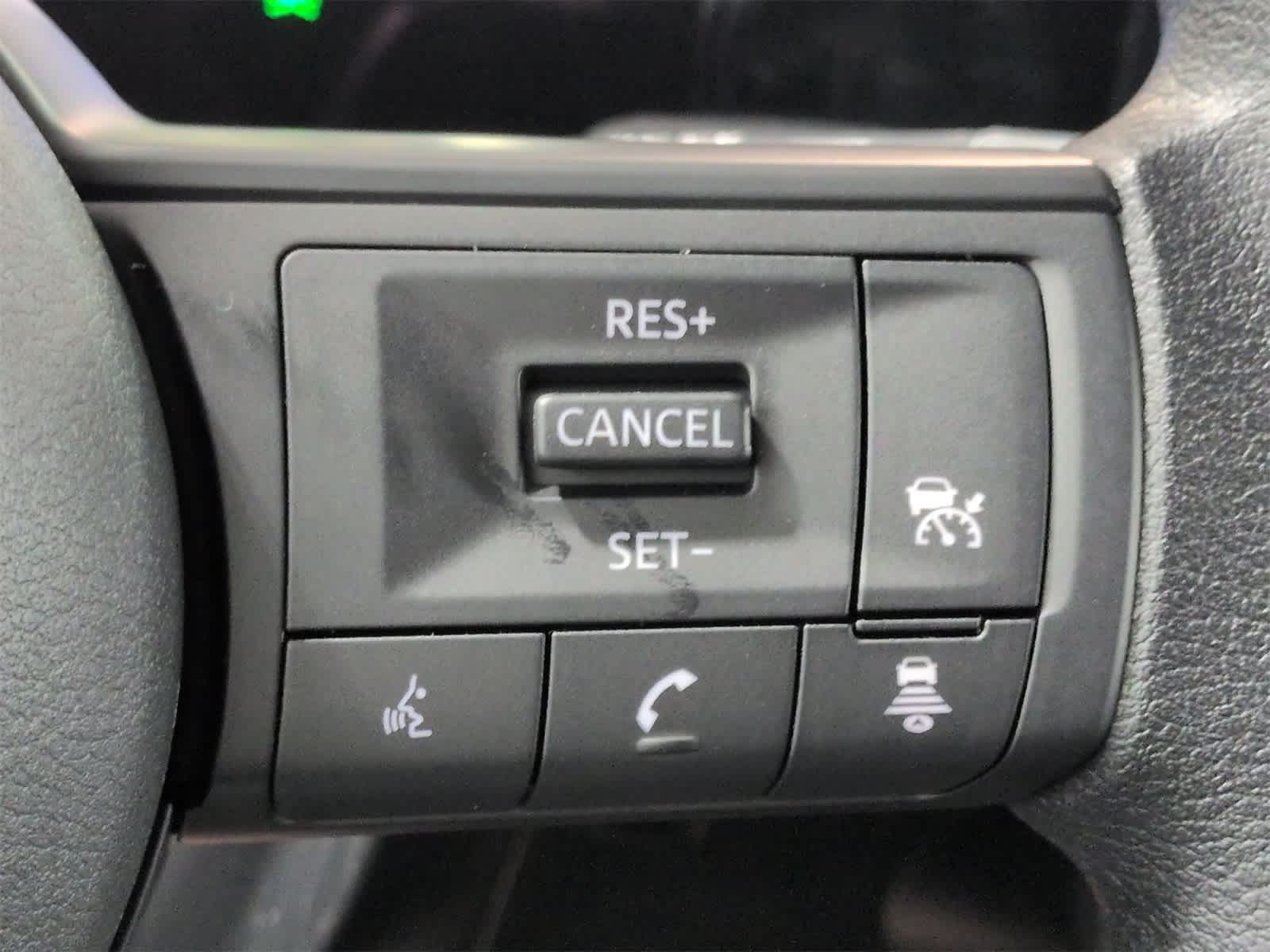 Thumbnail: 2026 Nissan Kicks - 27