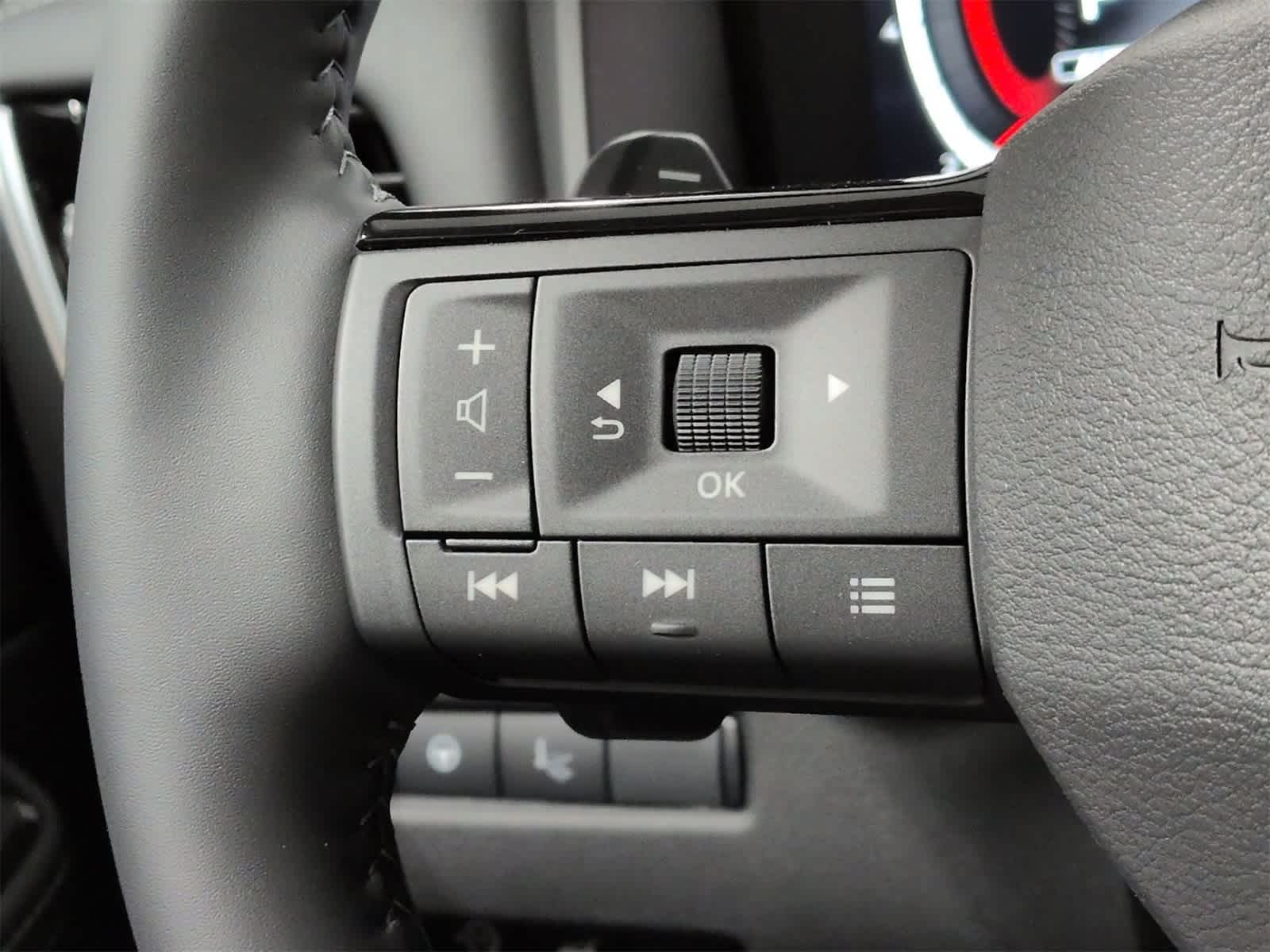 Thumbnail: 2026 Nissan Rogue - 25