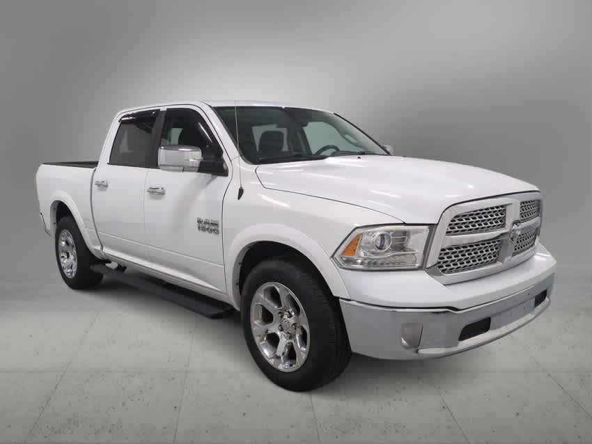 Used 2016 RAM Ram 1500 Pickup Laramie with VIN 1C6RR7NG0GS159134 for sale in Farmington, MI