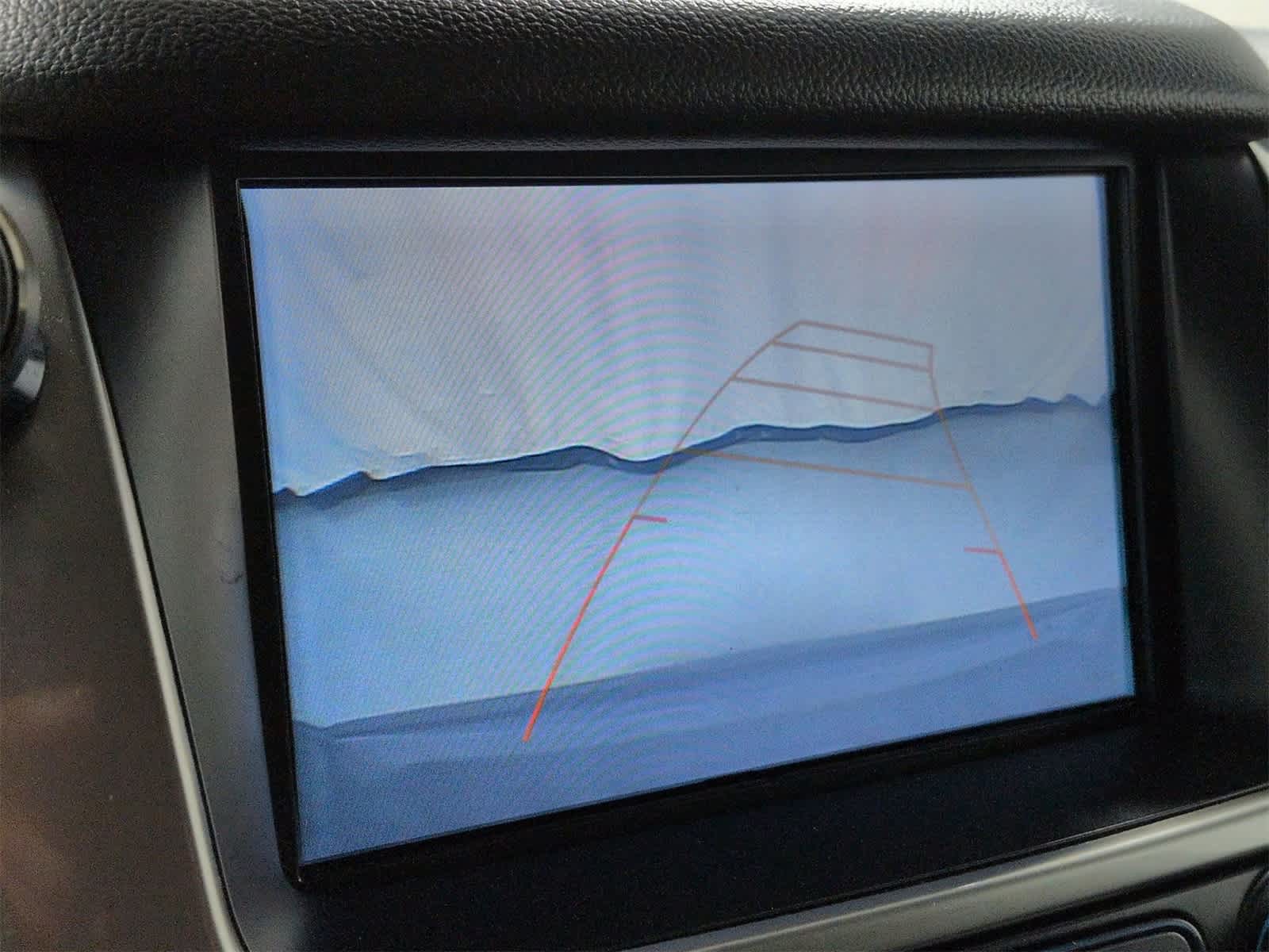 Thumbnail: 2018 Chevrolet Suburban - 32