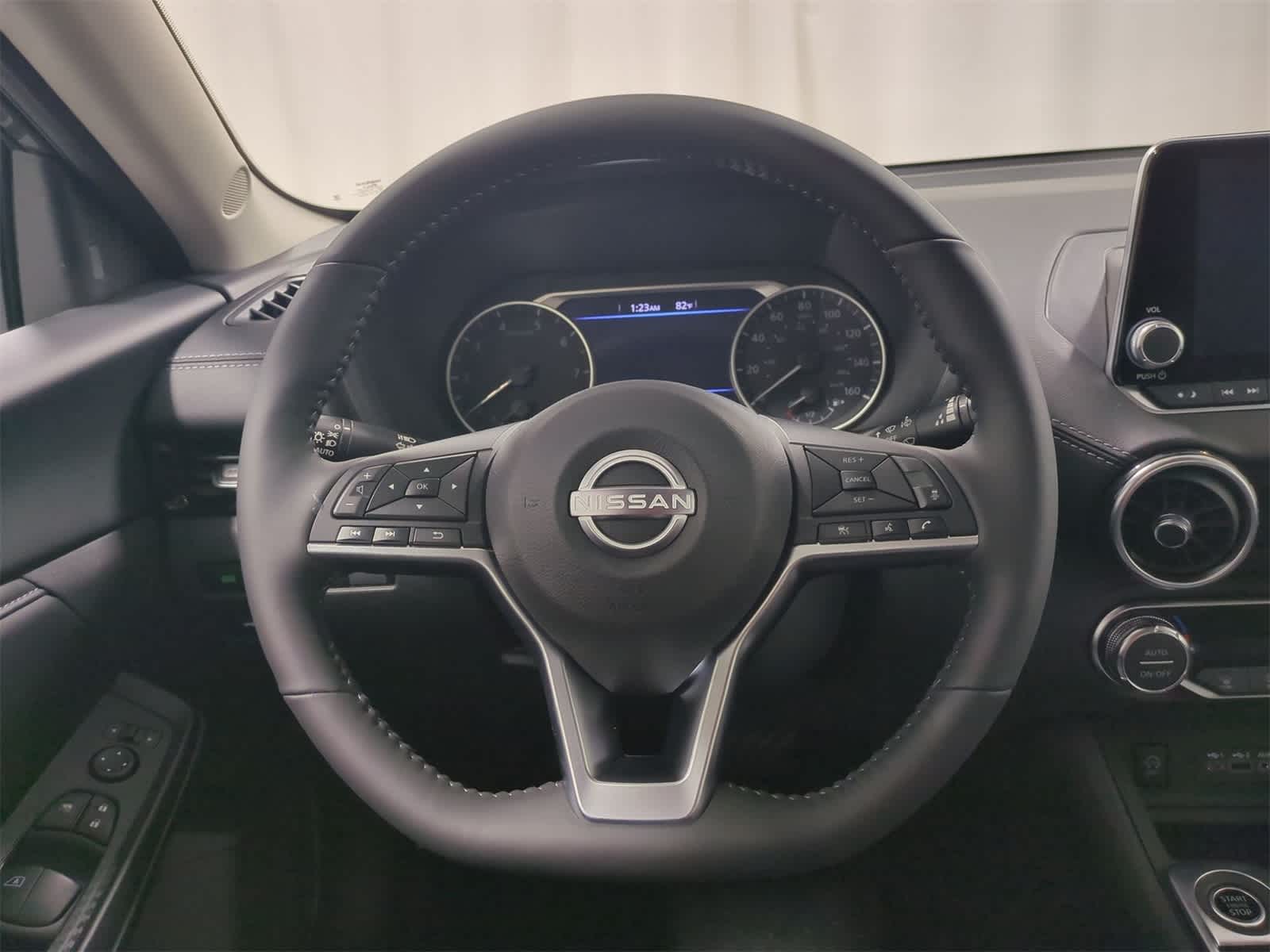 Thumbnail: 2025 Nissan Sentra - 22