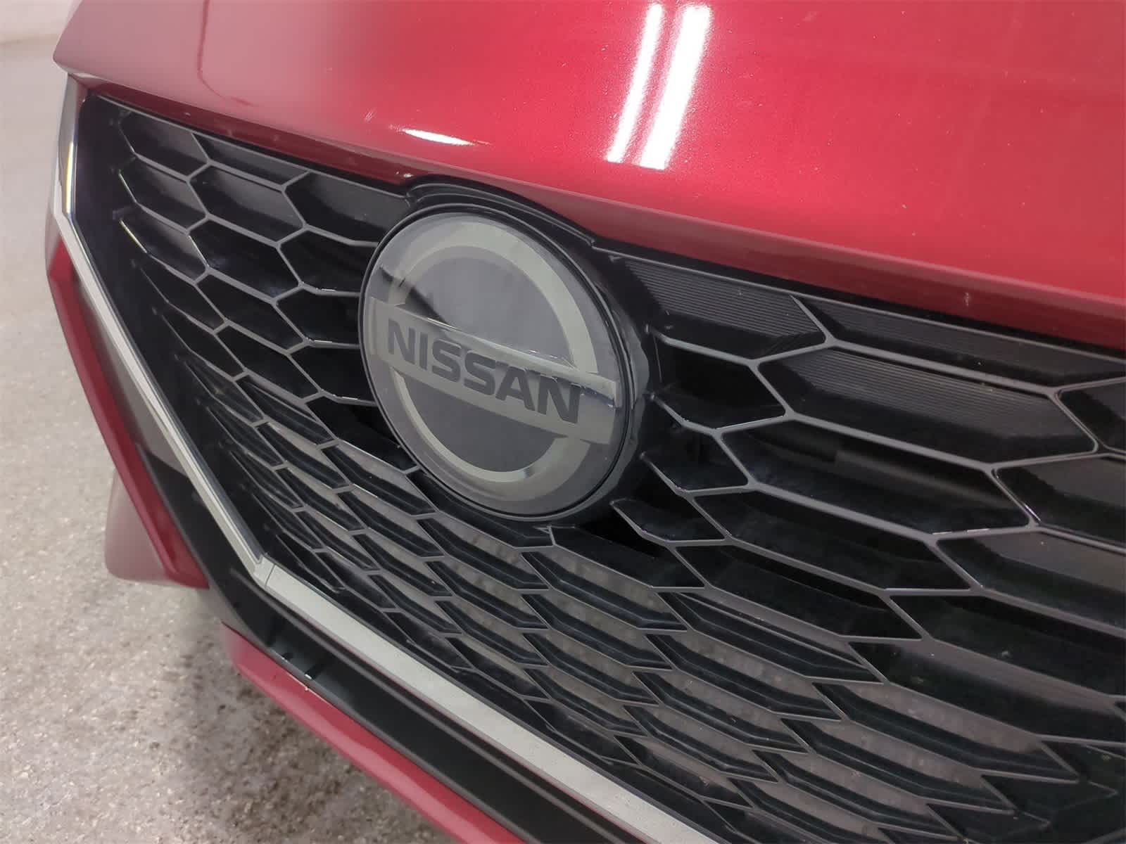 Thumbnail: 2022 Nissan Sentra - 12