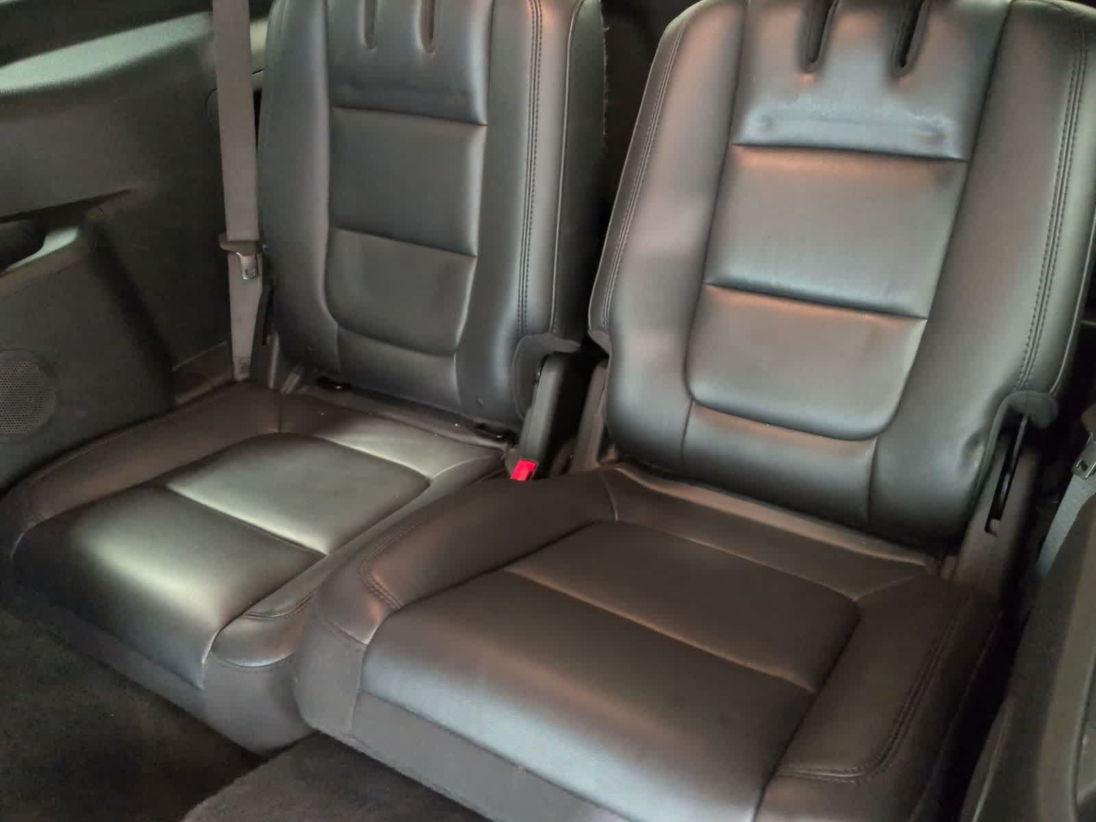 Thumbnail: 2012 Ford Explorer - 34
