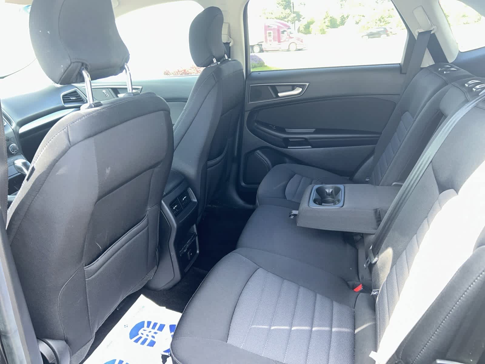 Thumbnail: 2016 Ford Edge - 9