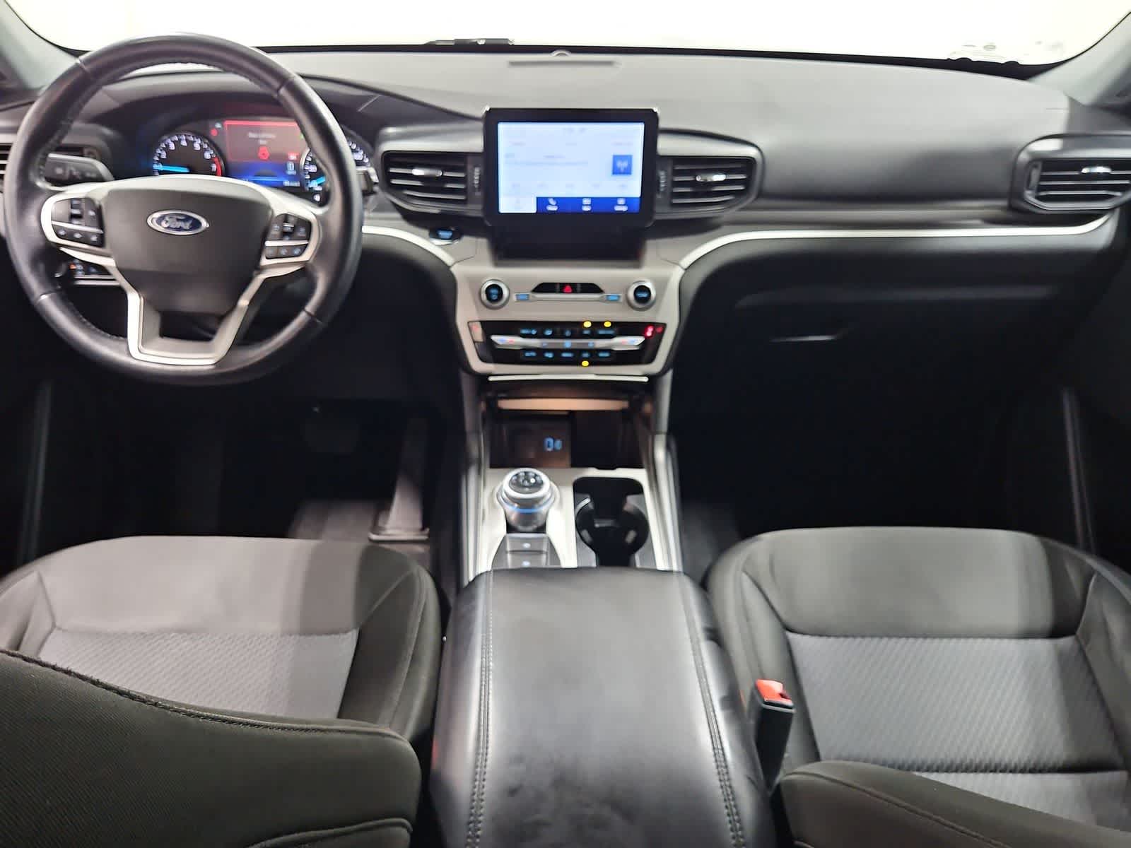 Thumbnail: 2022 Ford Explorer - 15