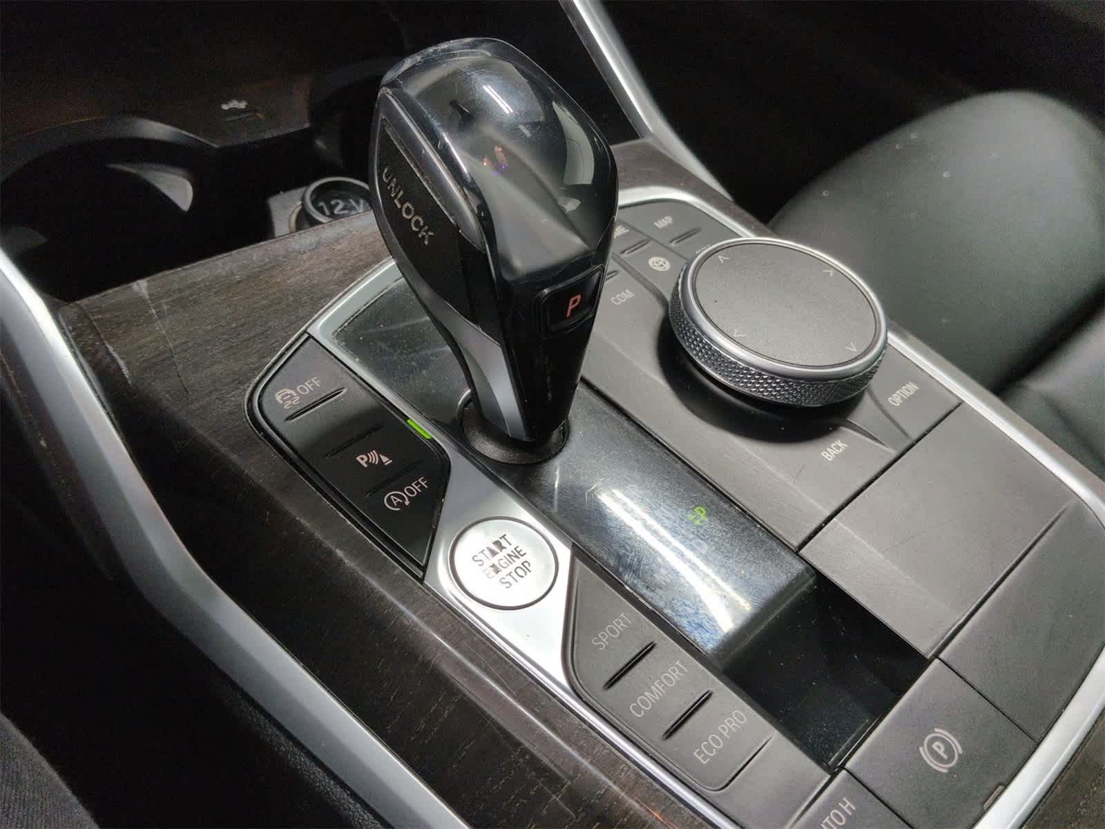 Thumbnail: 2020 BMW 3 Series - 34