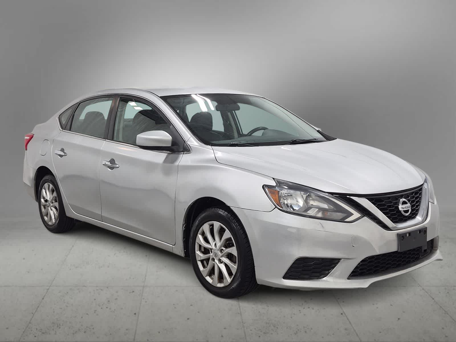 Thumbnail: 2018 Nissan Sentra - 2