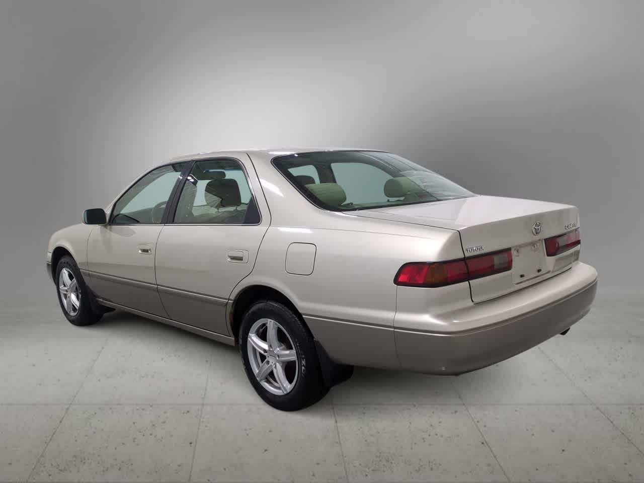 Thumbnail: 1999 Toyota Camry - 6