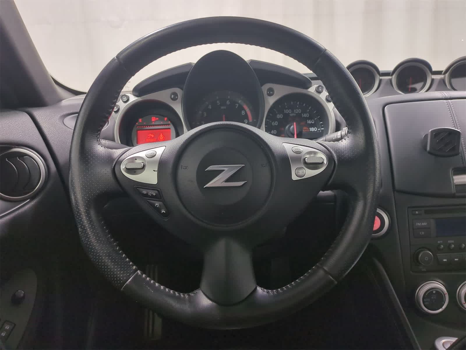 Thumbnail: 2016 Nissan Z - 20