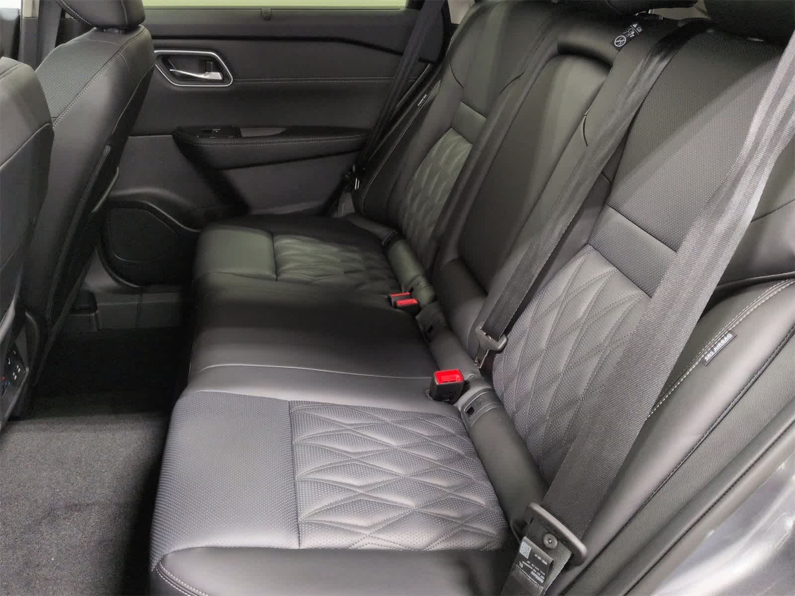 Thumbnail: 2026 Nissan Rogue - 21