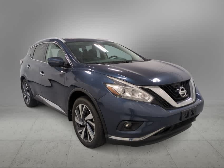 Used 2016 Nissan Murano Platinum with VIN 5N1AZ2MH4GN123685 for sale in Farmington, MI