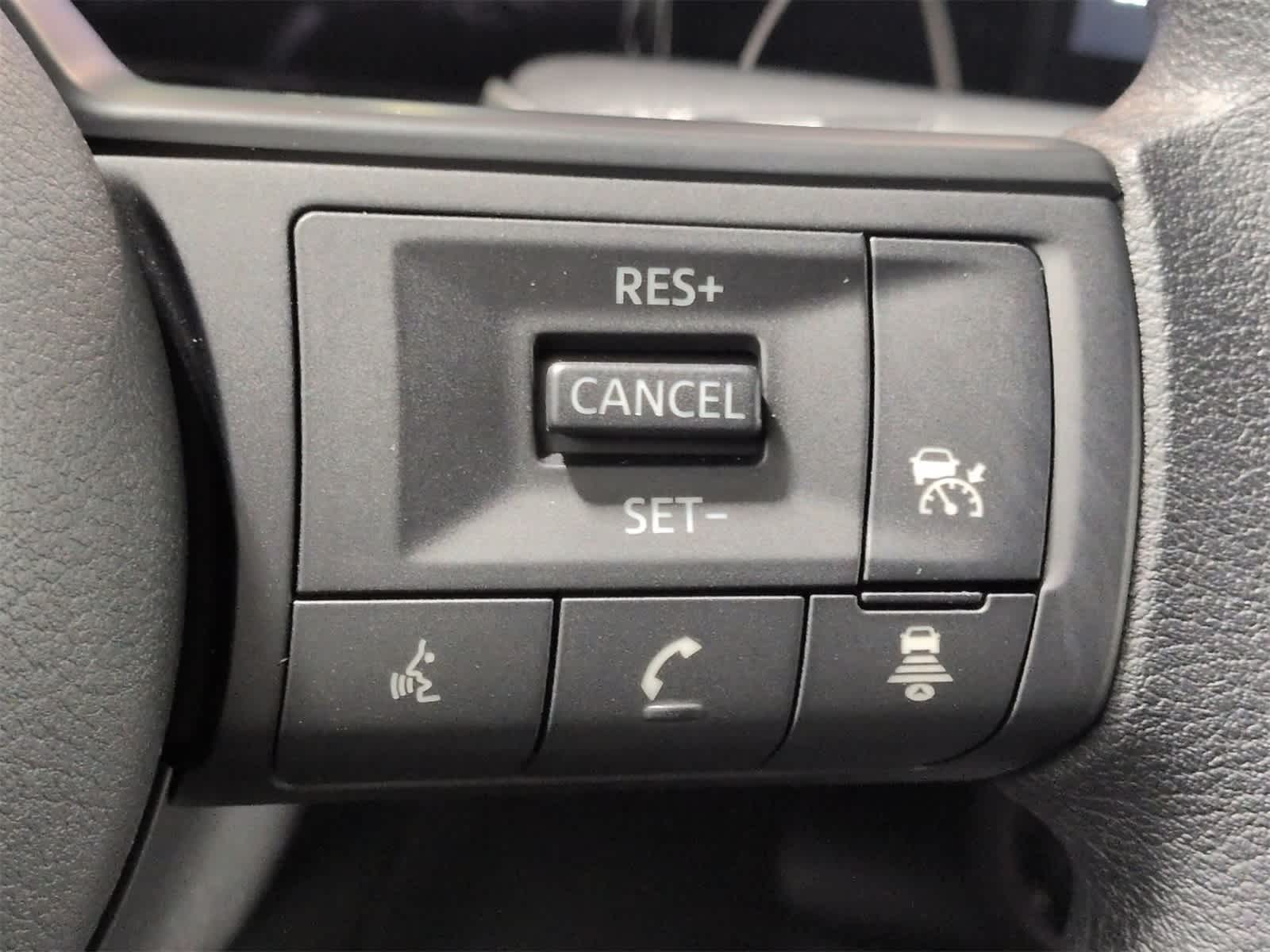 Thumbnail: 2026 Nissan Kicks - 25