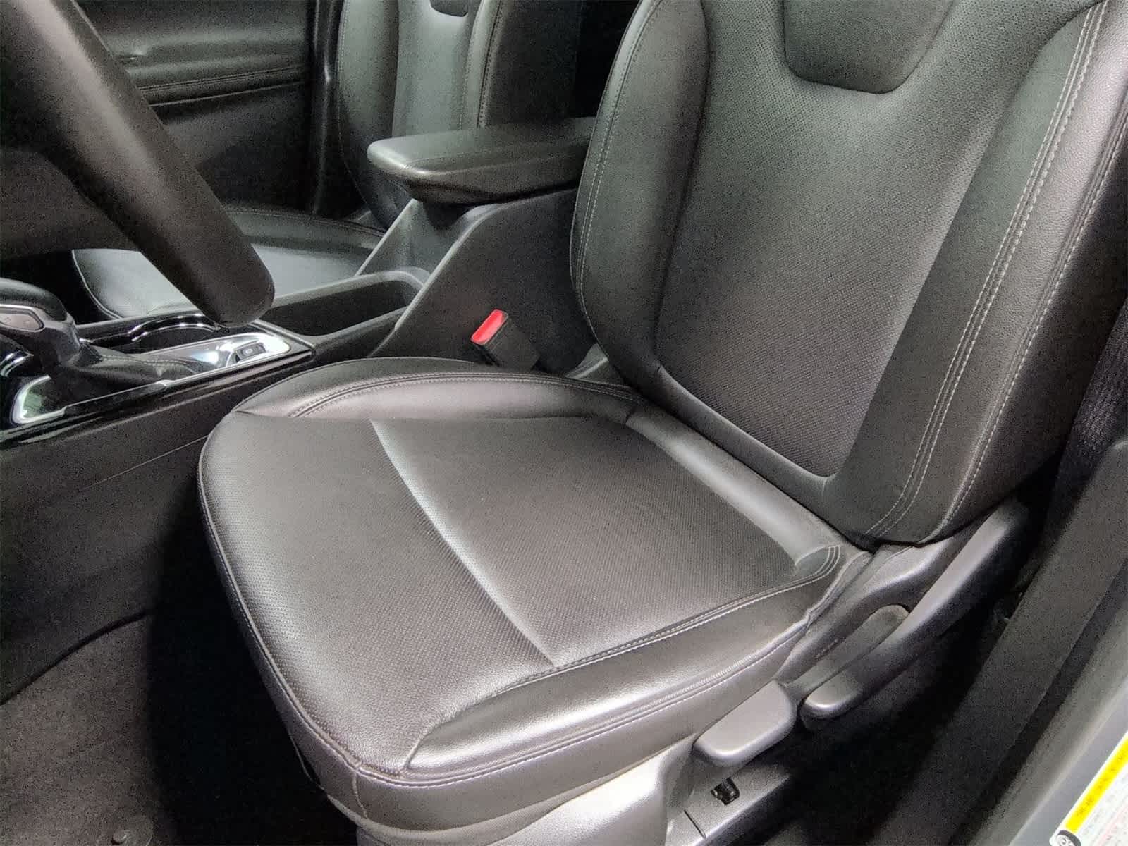 Thumbnail: 2024 Buick Encore GX - 17