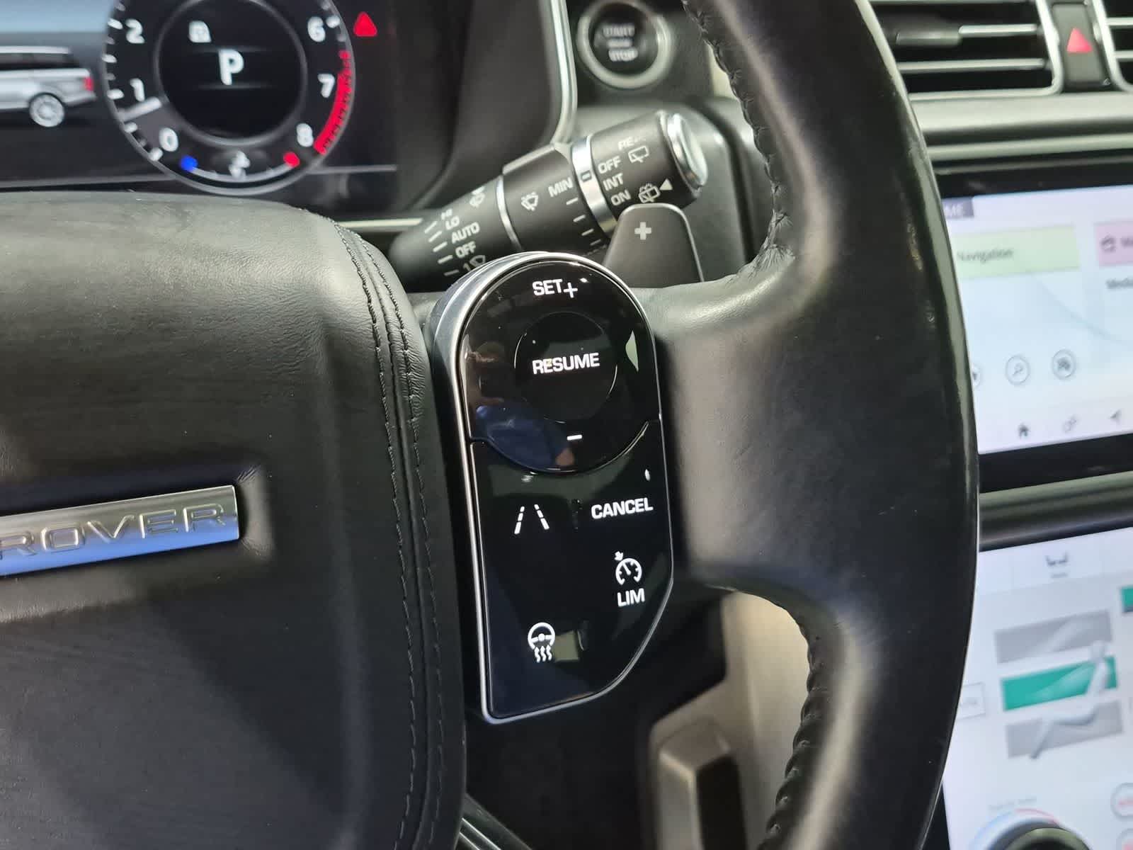 Thumbnail: 2018 Land Rover Range Rover - 26
