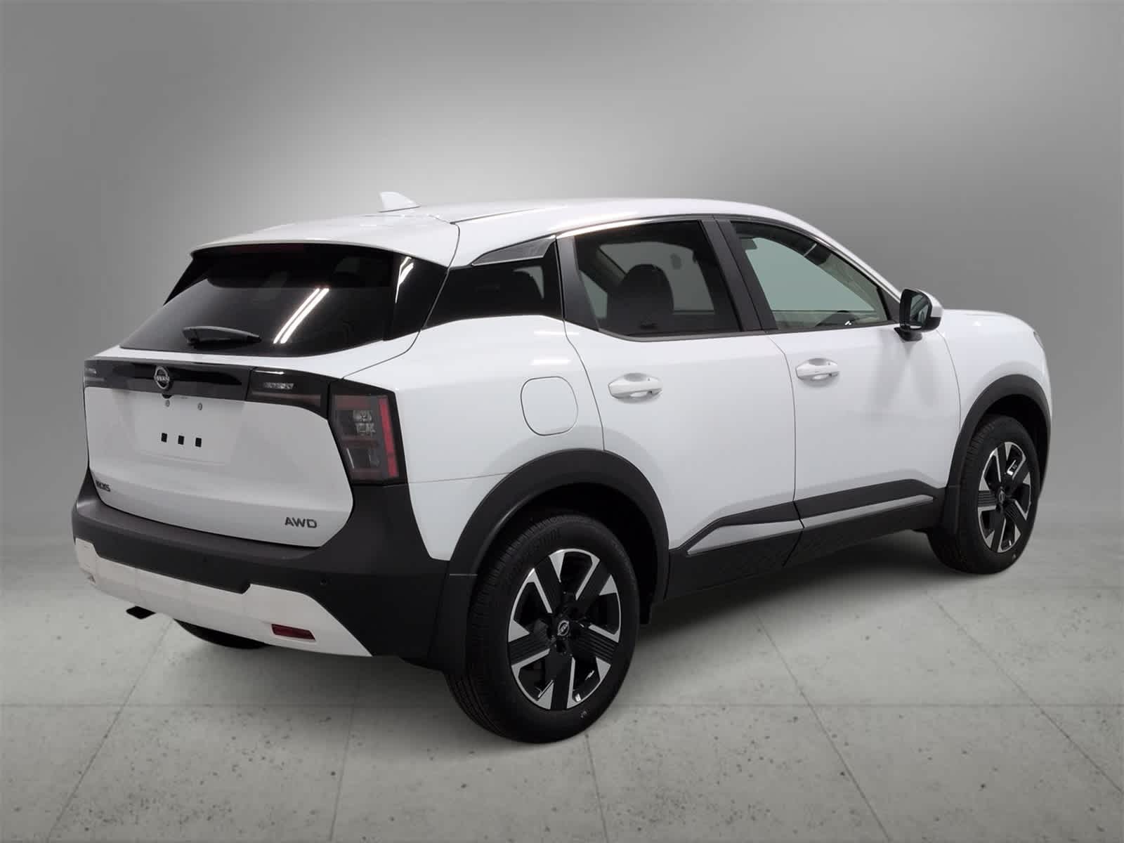Thumbnail: 2025 Nissan Kicks - 8