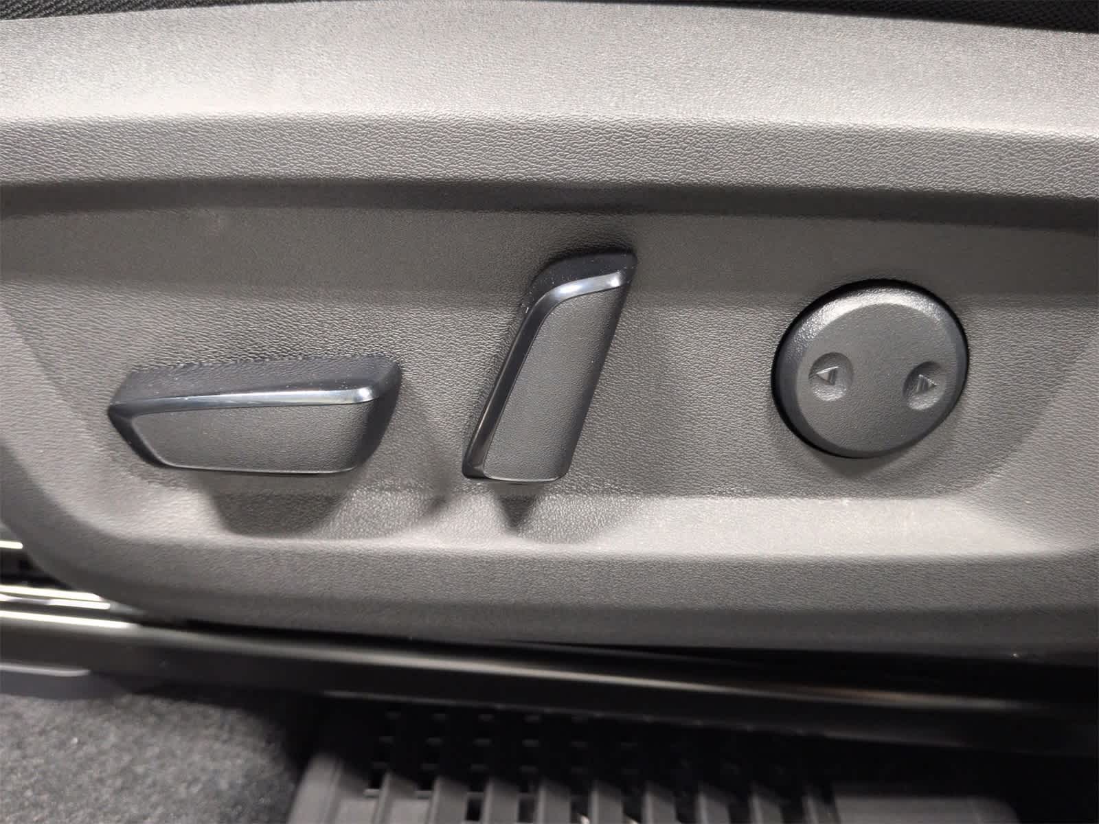 Thumbnail: 2026 Nissan Rogue - 18