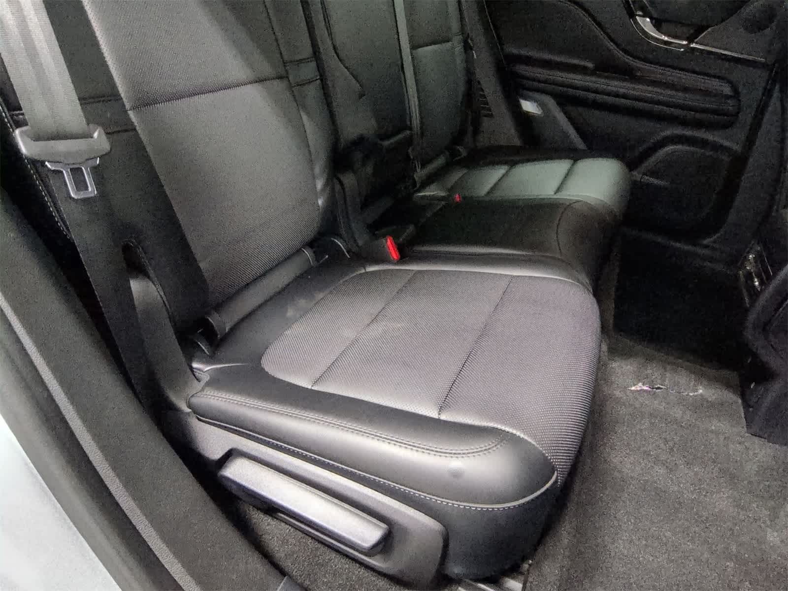 Thumbnail: 2023 Lincoln Corsair - 13