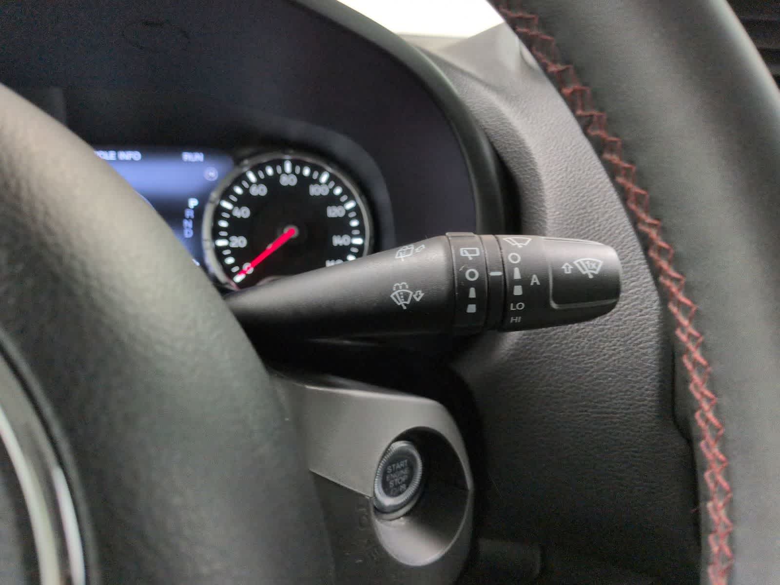 Thumbnail: 2023 Jeep Renegade - 26