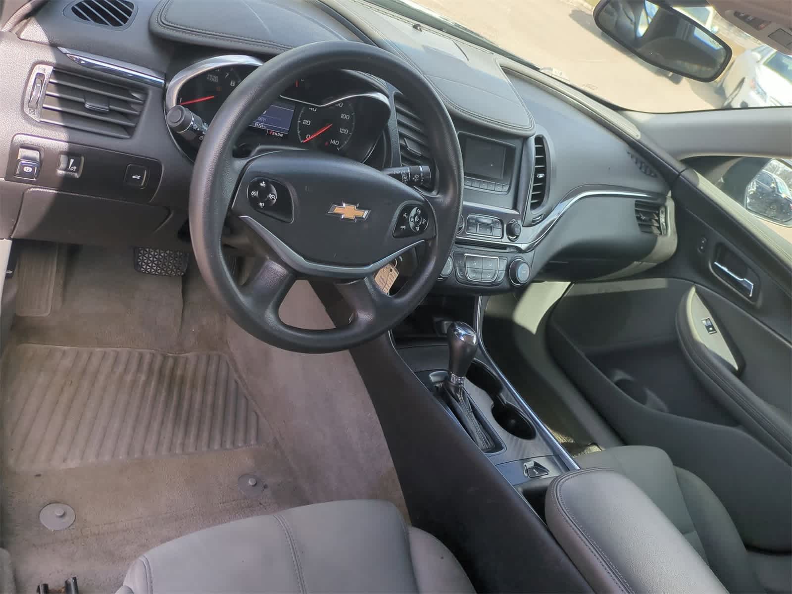 Thumbnail: 2014 Chevrolet Impala - 10