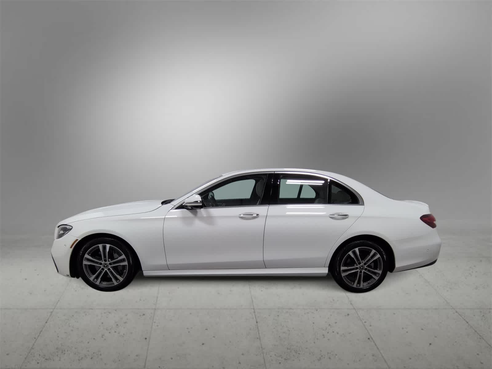 Thumbnail: 2021 Mercedes-Benz E-Class - 5