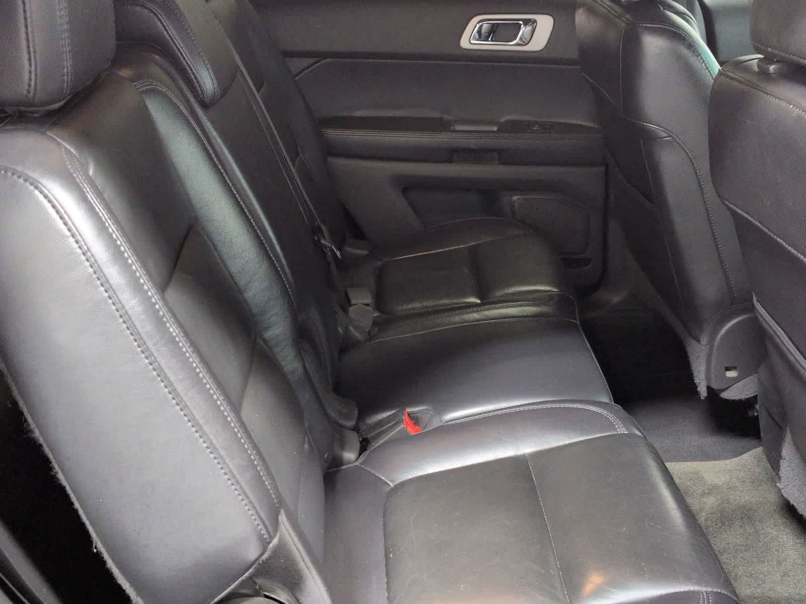 Thumbnail: 2012 Ford Explorer - 21