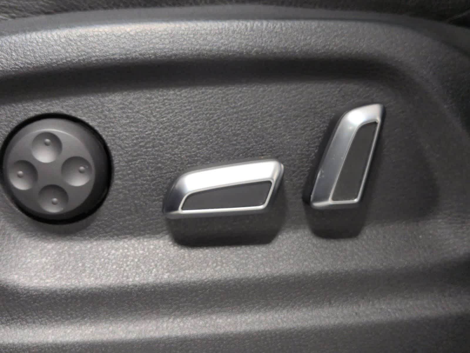Thumbnail: 2014 Audi Q5 - 18