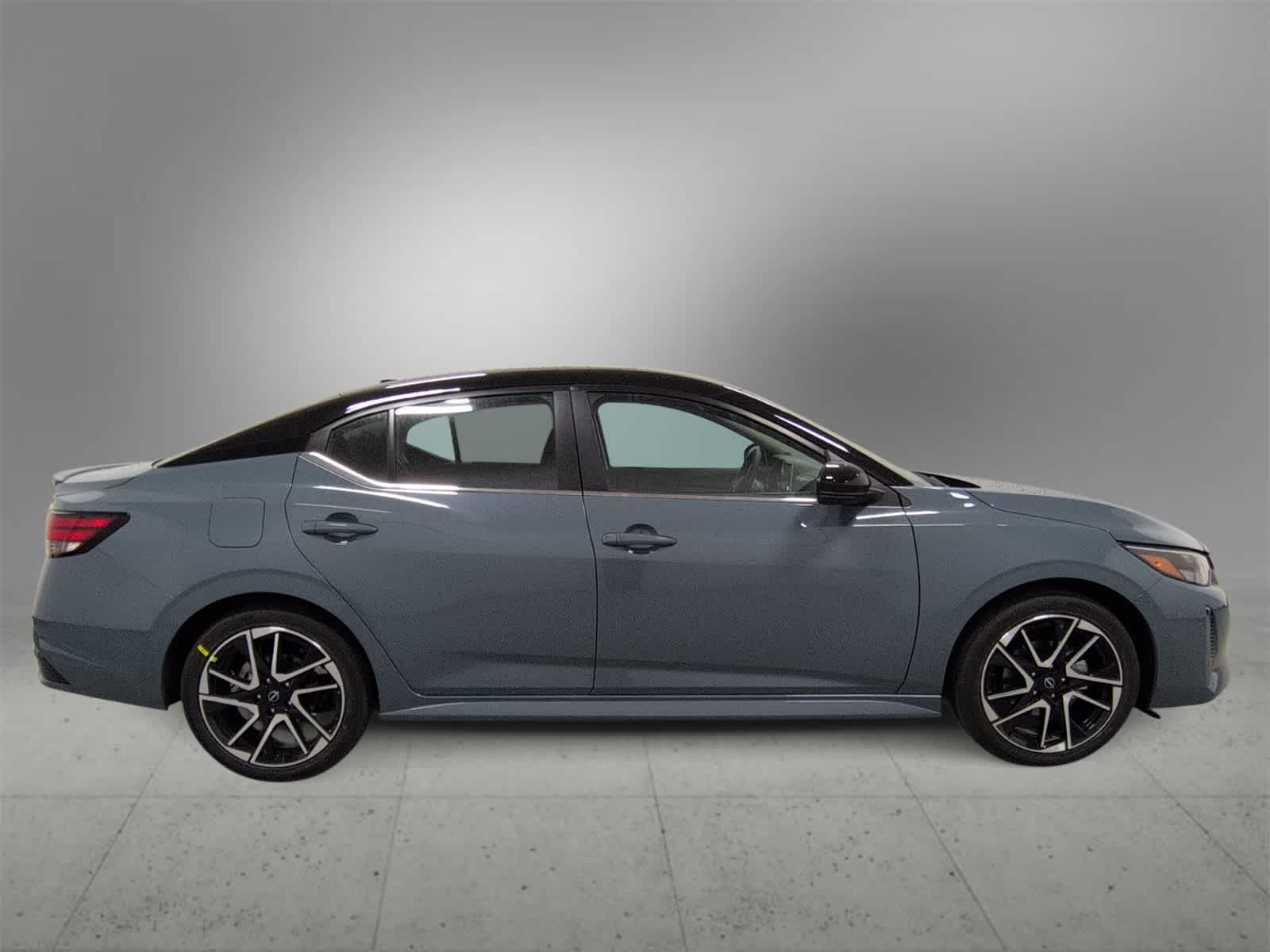 Thumbnail: 2025 Nissan Sentra - 9