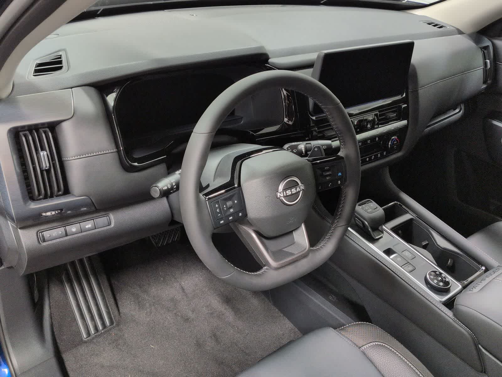 Thumbnail: 2026 Nissan Pathfinder - 8