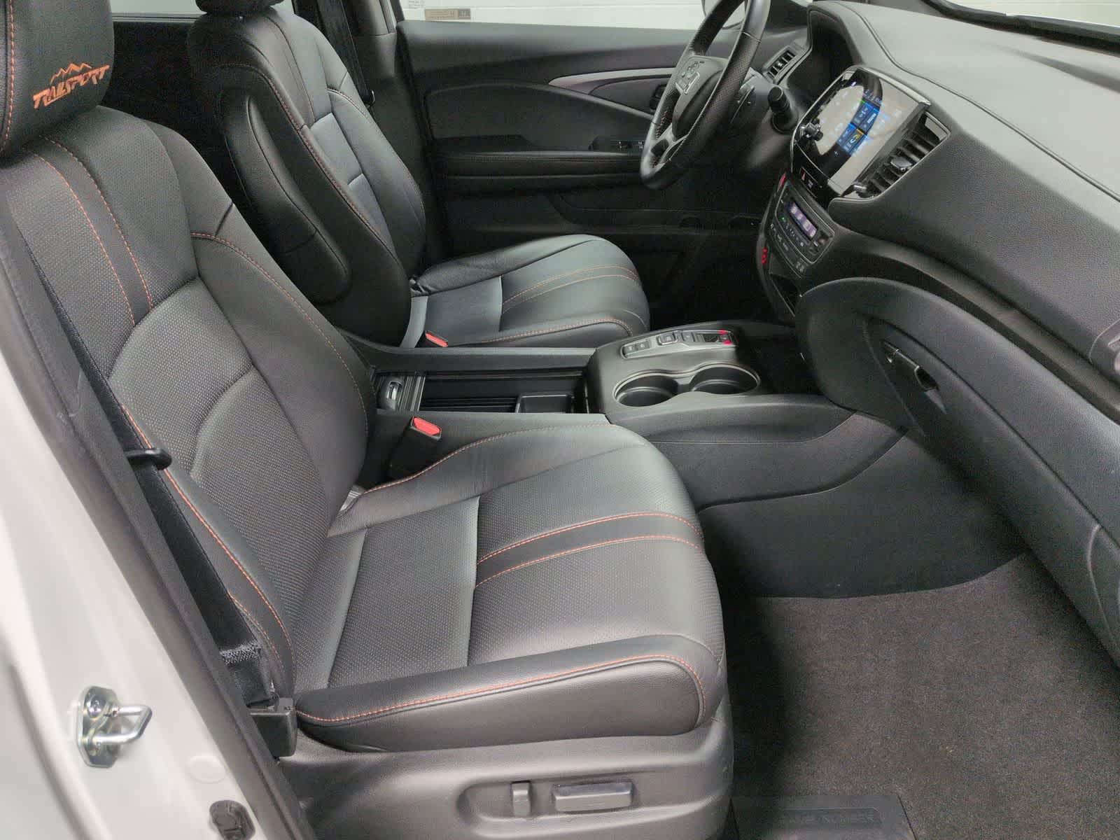 Thumbnail: 2023 Honda Passport - 23