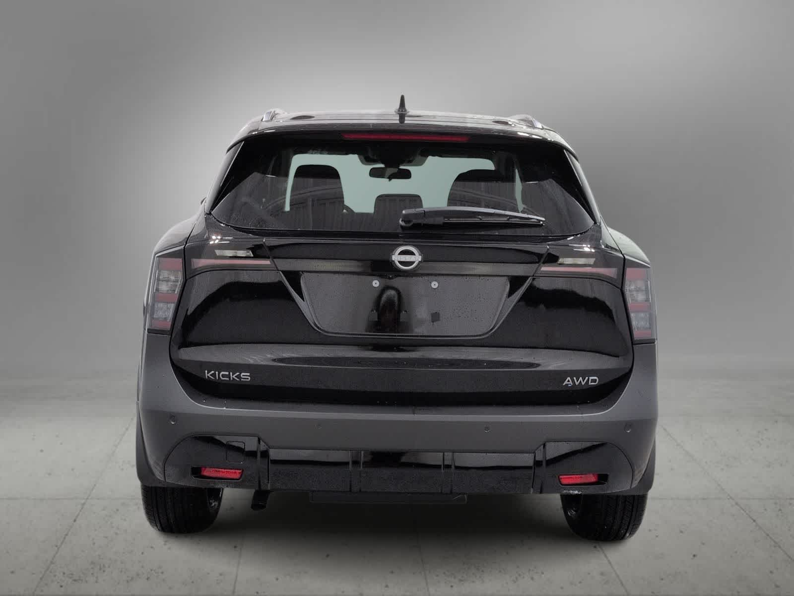 Thumbnail: 2026 Nissan Kicks - 7