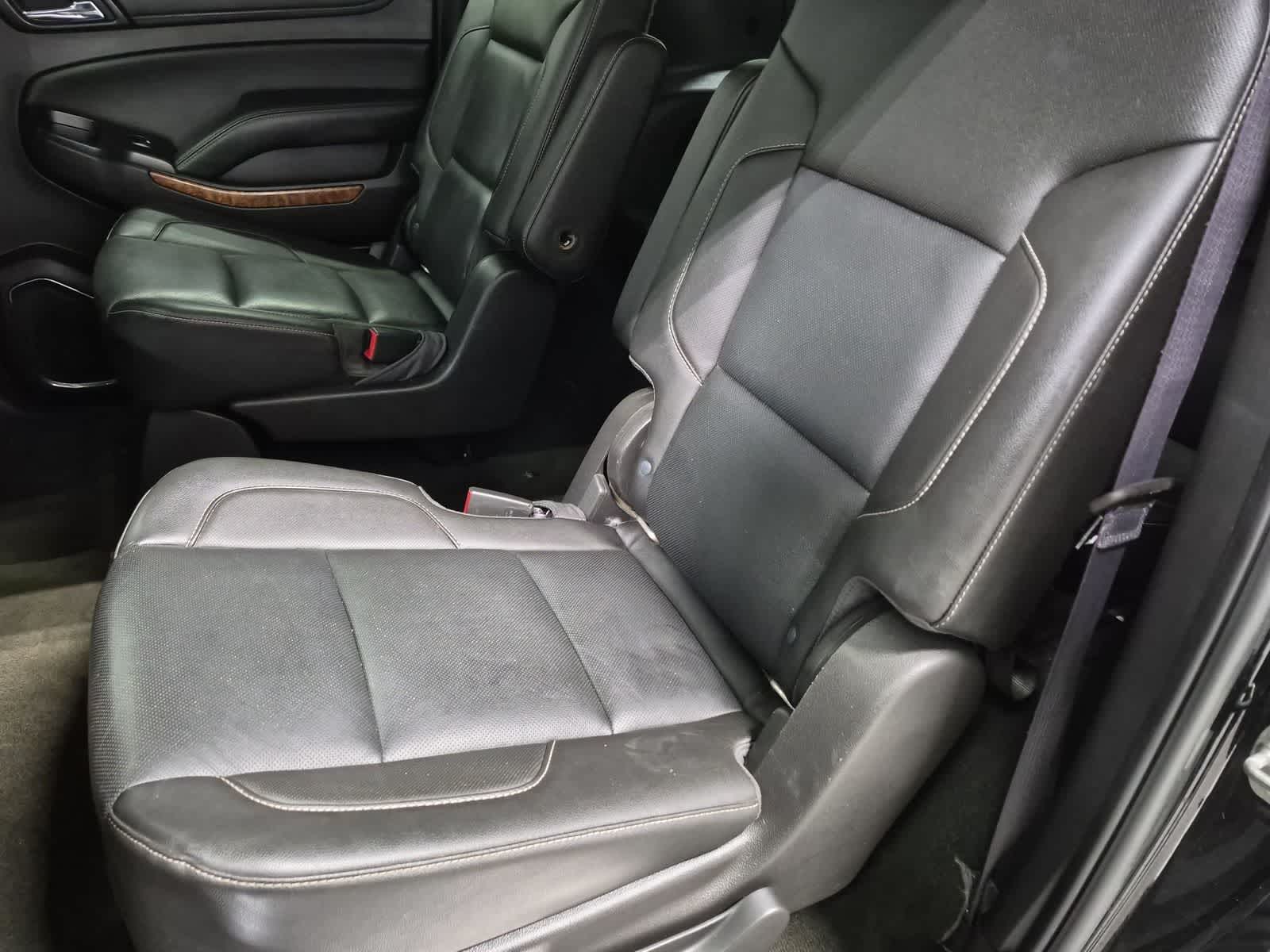 Thumbnail: 2016 Chevrolet Suburban - 20