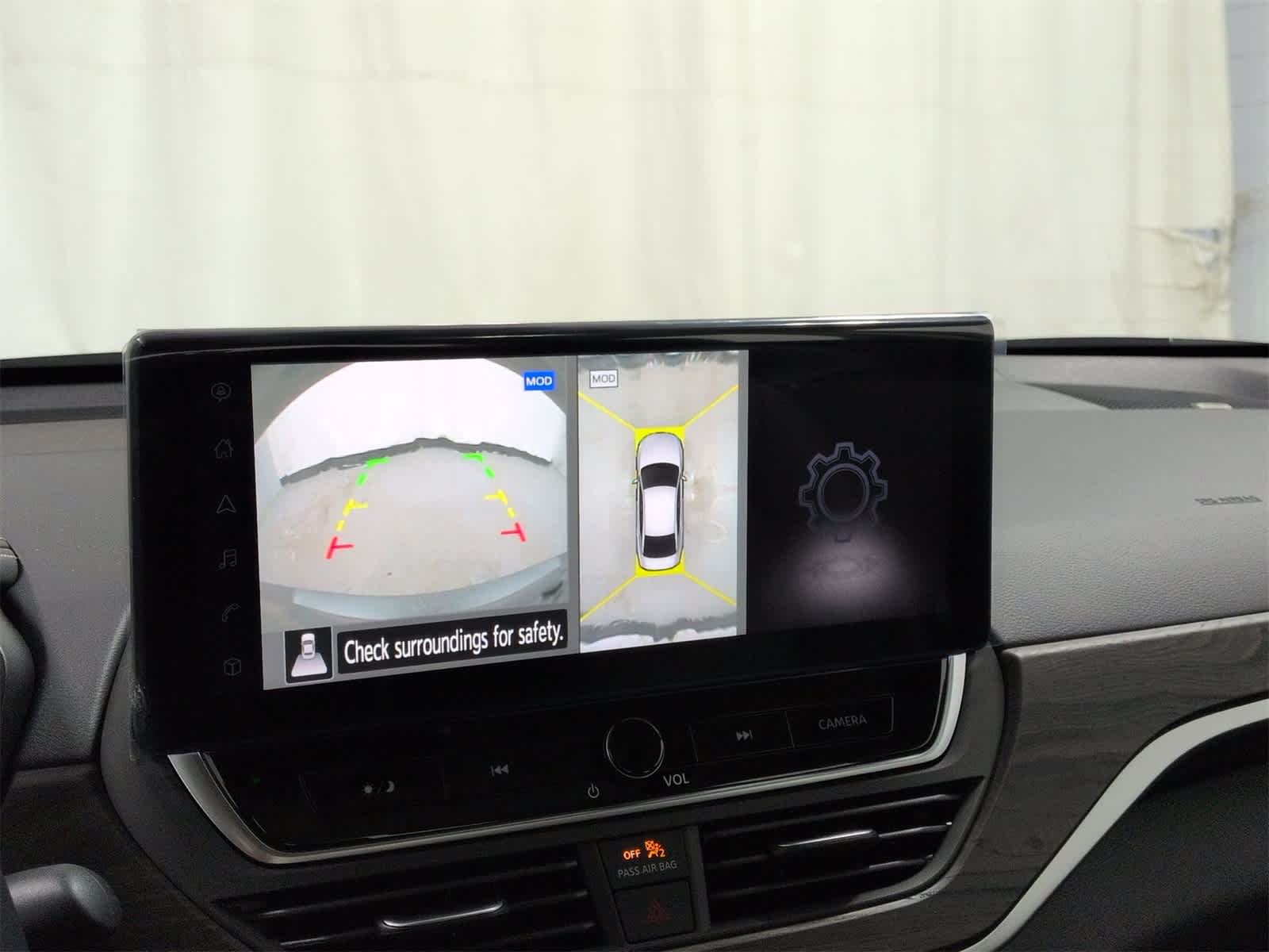 Thumbnail: 2025 Nissan Altima - 32