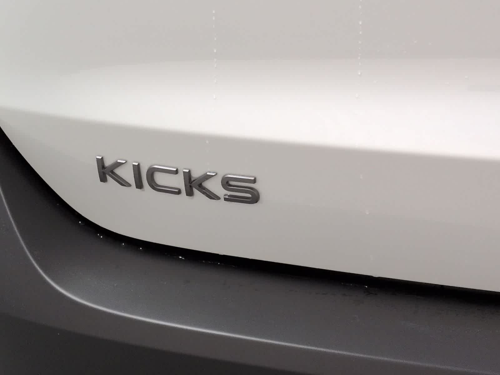 Thumbnail: 2026 Nissan Kicks - 12