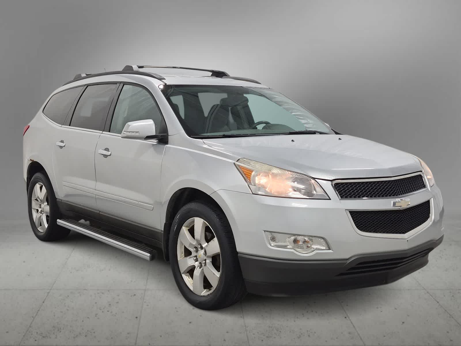 Used 2012 Chevrolet Traverse 1LT with VIN 1GNKRGED1CJ213256 for sale in Farmington, MI