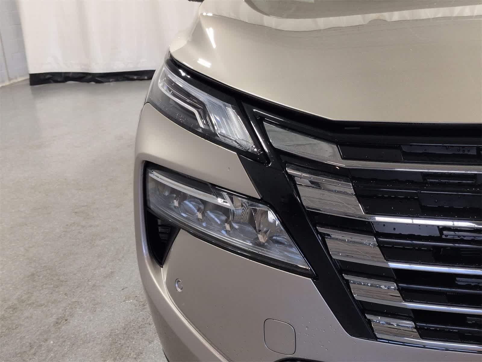 Thumbnail: 2026 Nissan Rogue - 11