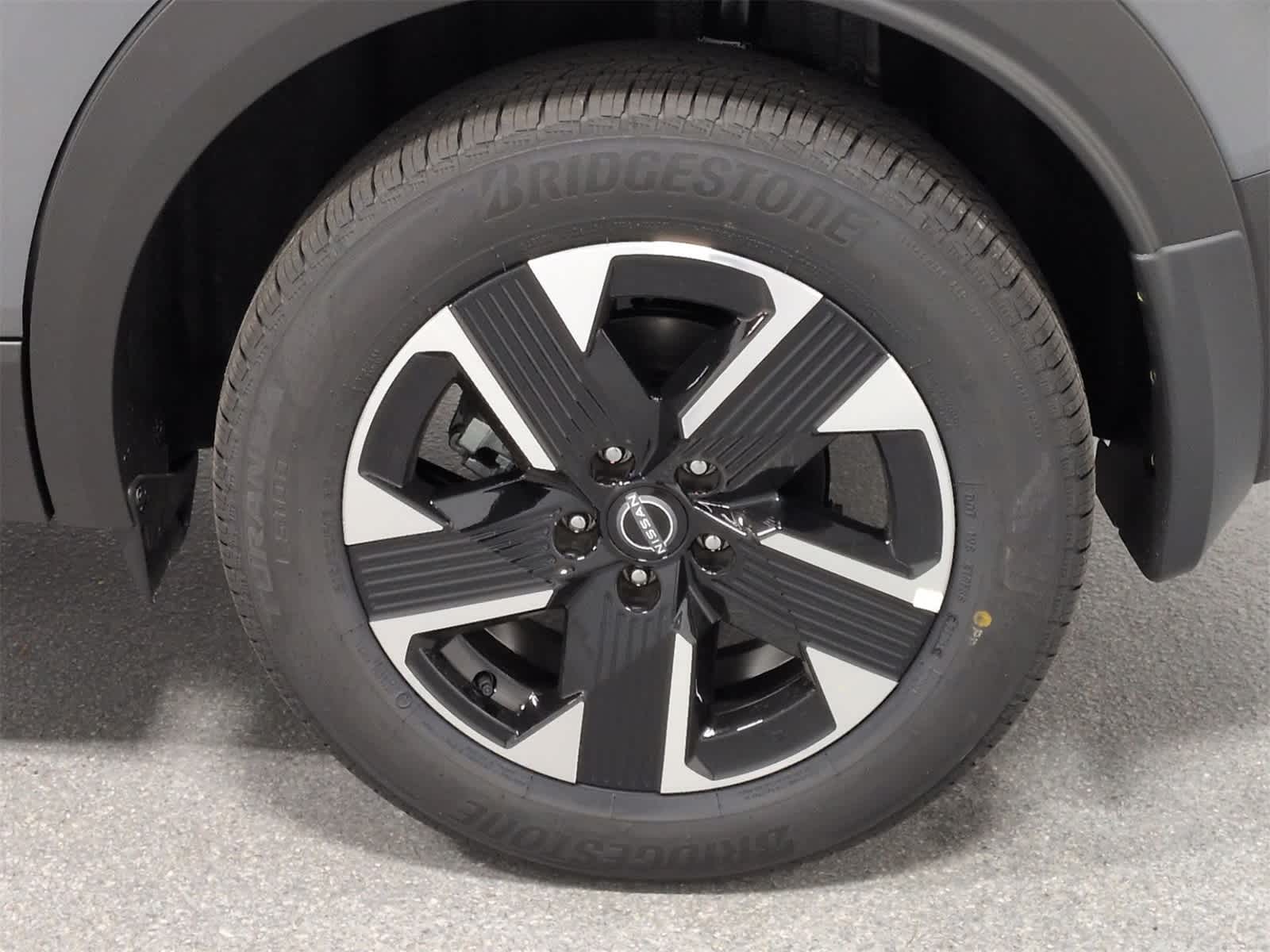 Thumbnail: 2026 Nissan Kicks - 6