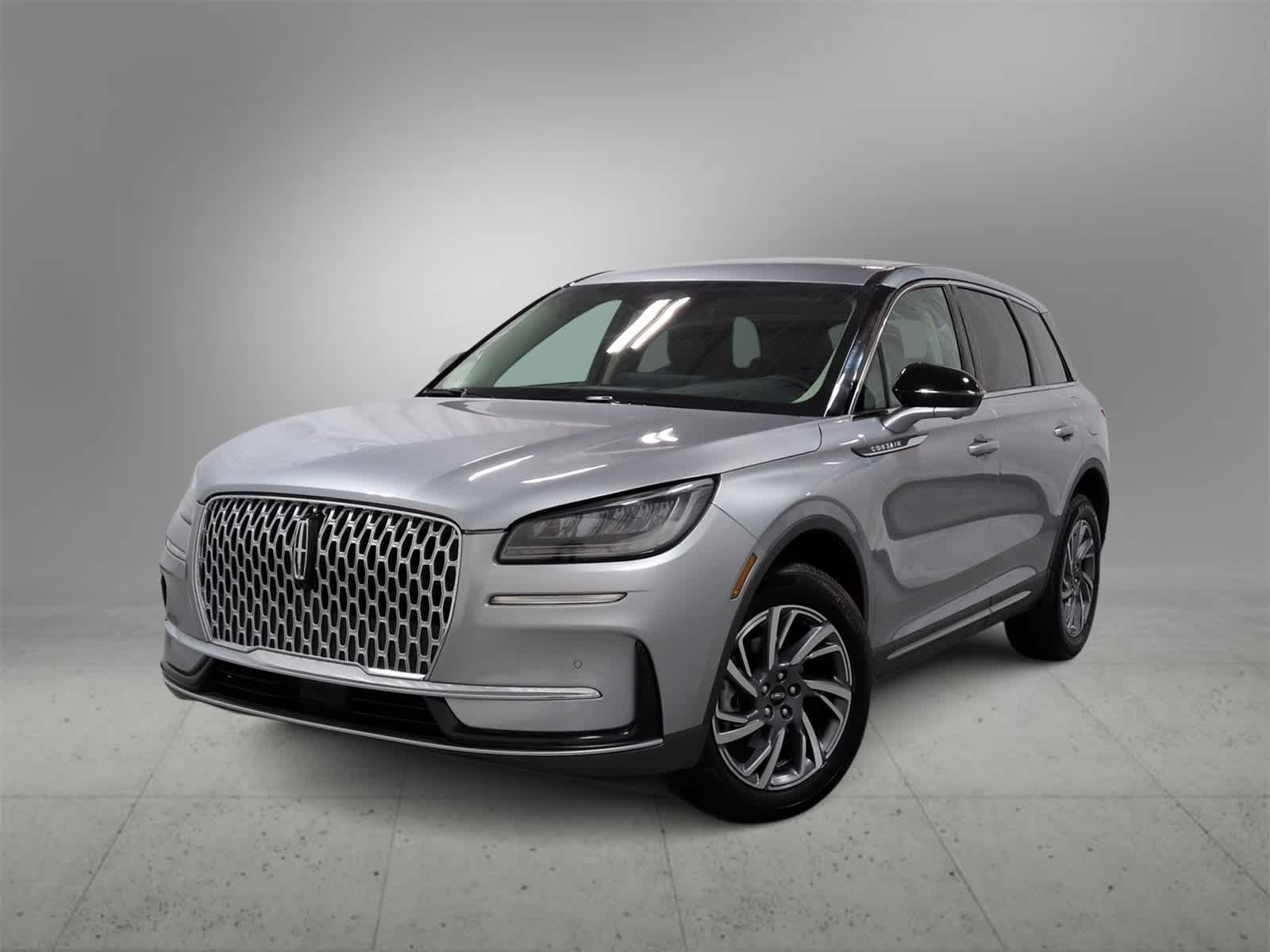 2023 Lincoln Corsair Base's photo