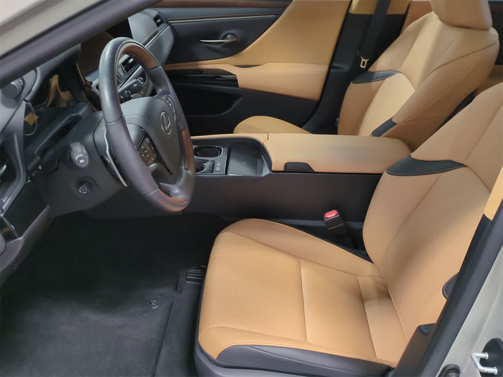 Thumbnail: 2023 Lexus ES - 17