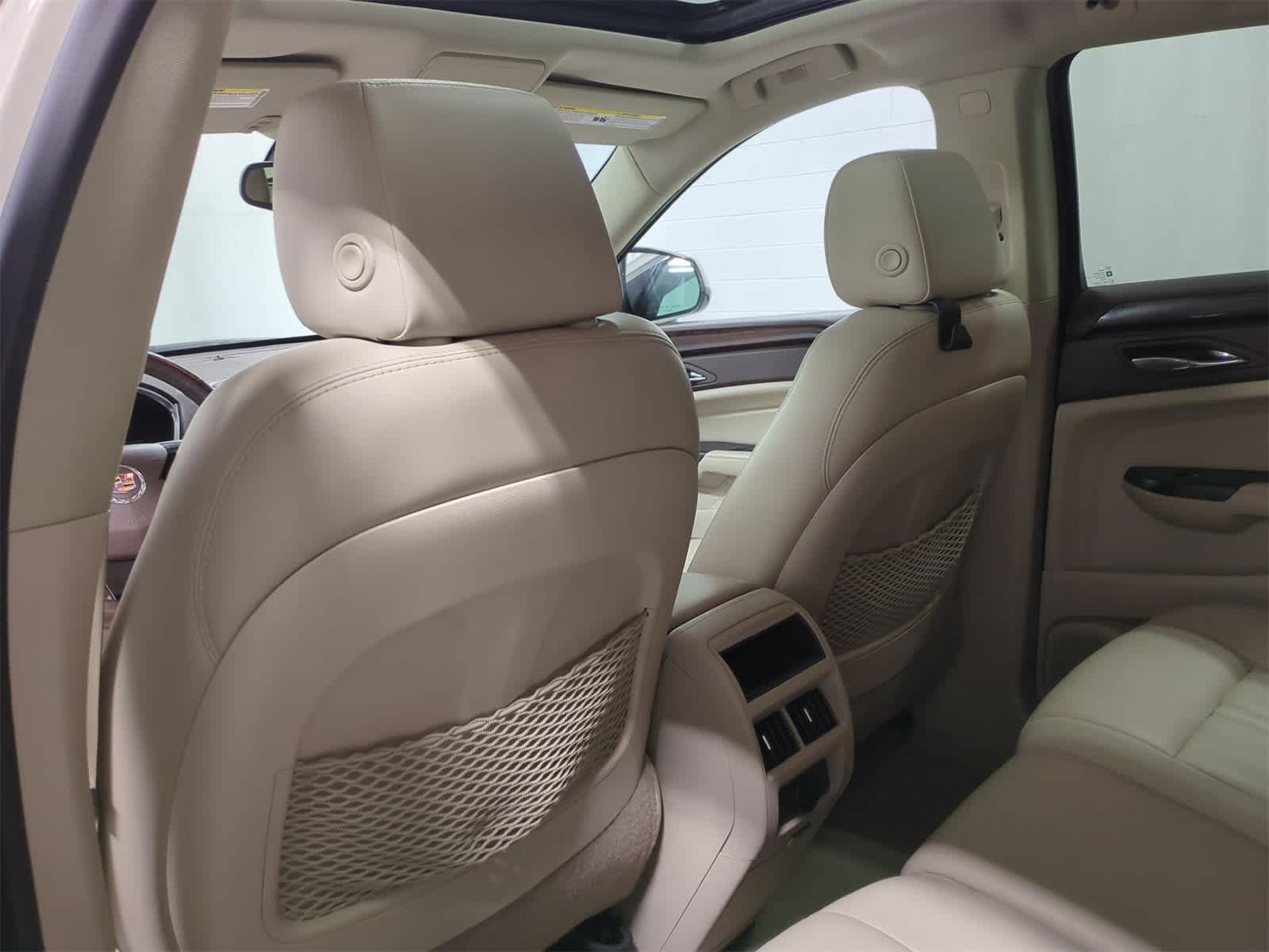 Thumbnail: 2015 Cadillac SRX - 19