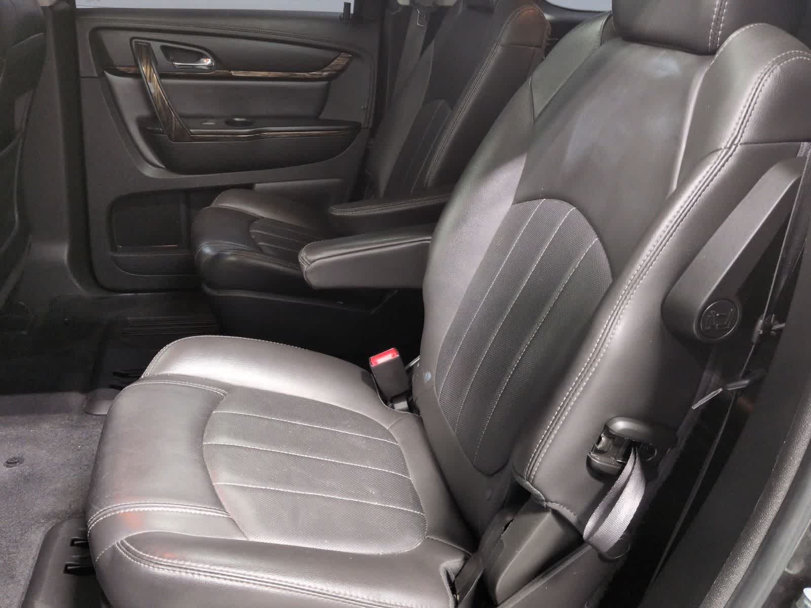 Thumbnail: 2016 GMC Acadia - 21