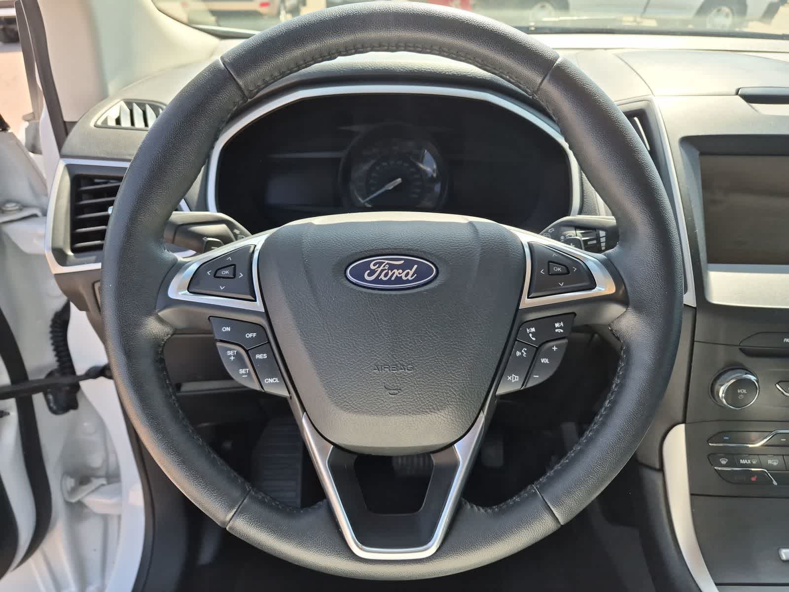Thumbnail: 2018 Ford Edge - 23