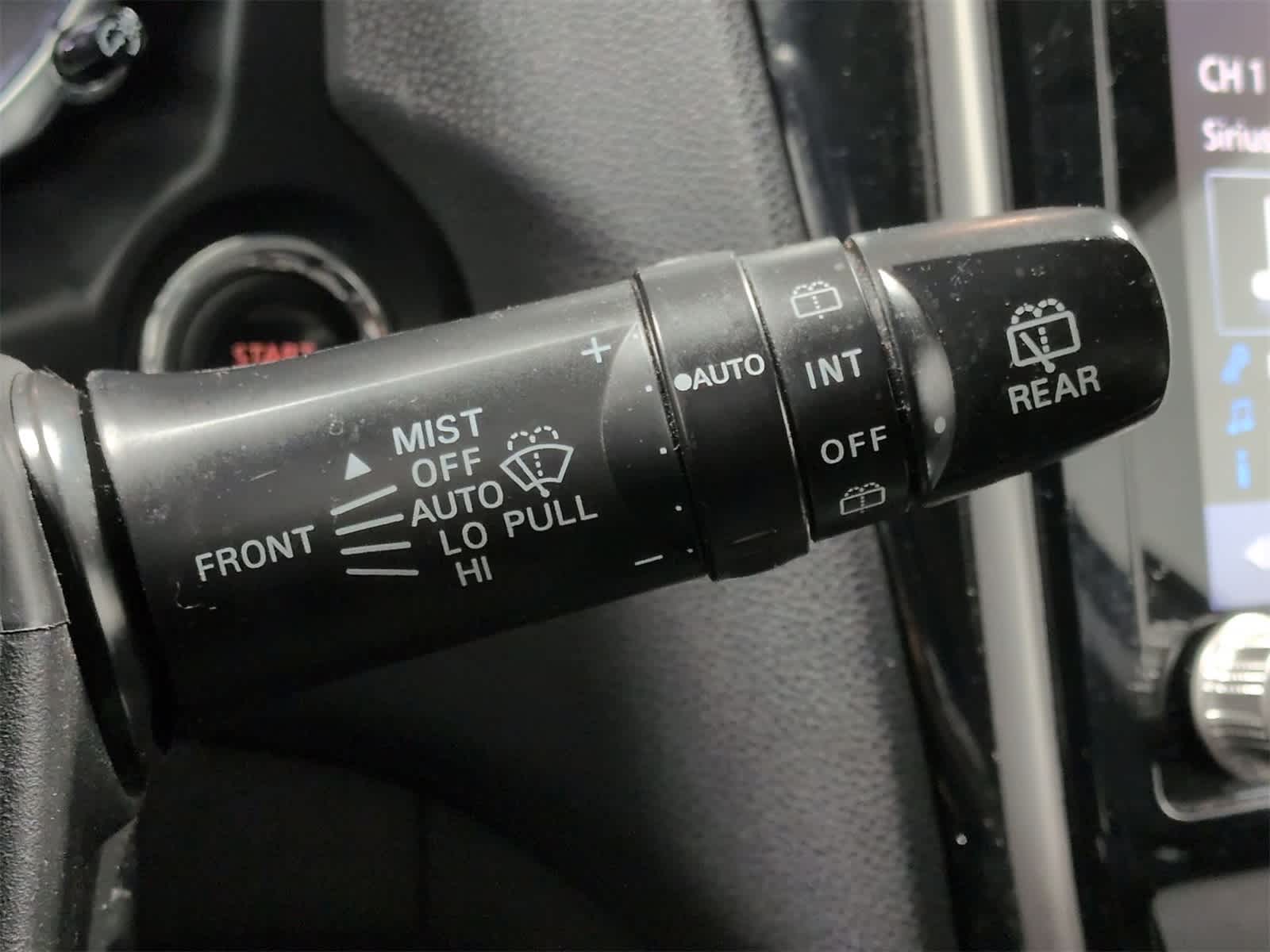 Thumbnail: 2020 Mitsubishi Outlander Sport - 26